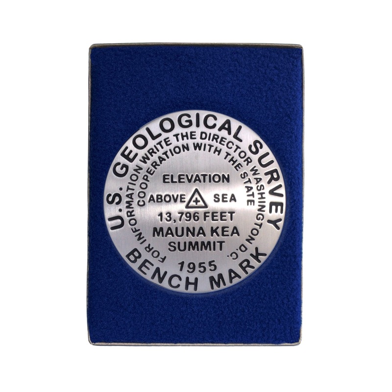 Maunakea Paperweight (Mauna Kea)