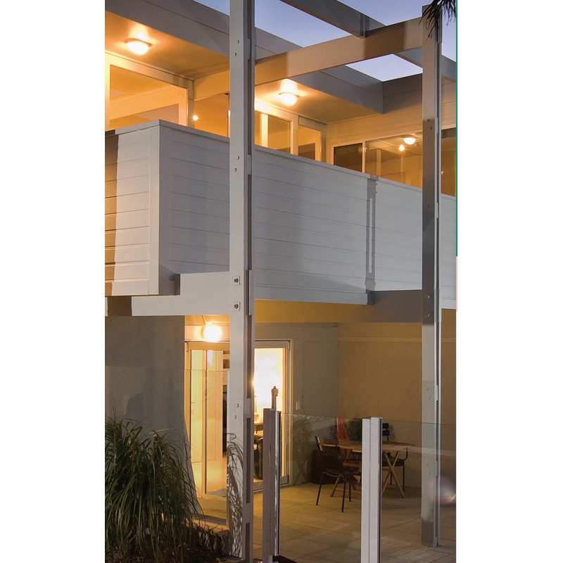 James Hardie PrimeLine weatherboard (9mm) pre-primed Chamfer – 4200 x 300mm 400103