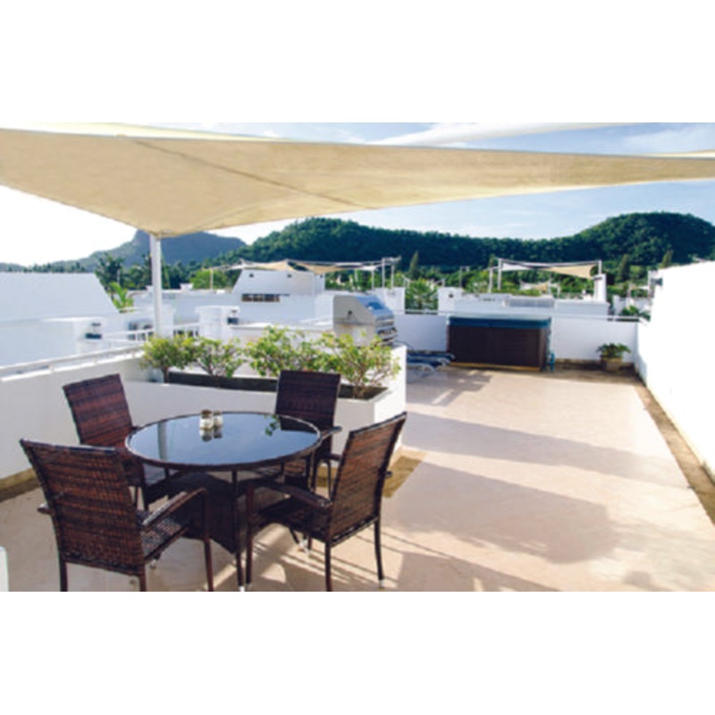 Taylor Triangular Sail Shade, 16’5,Perfect for your yacht