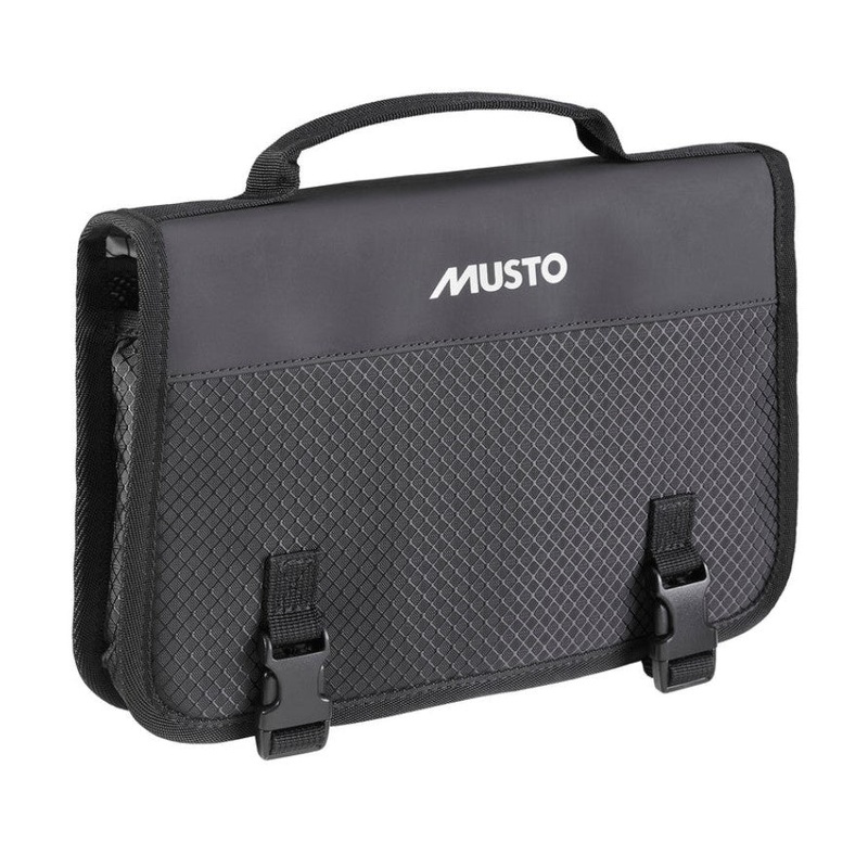 MUSTO ESSENTIAL WASHBAG