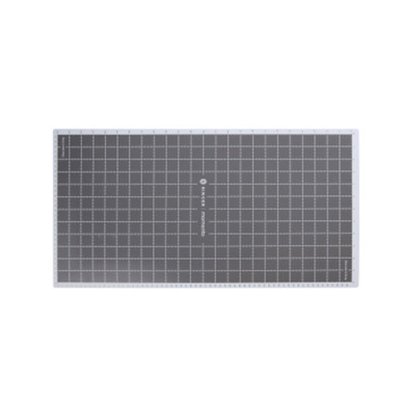 SINGER MOMENTO 12 inch x 24 inch Standard Grip Mat